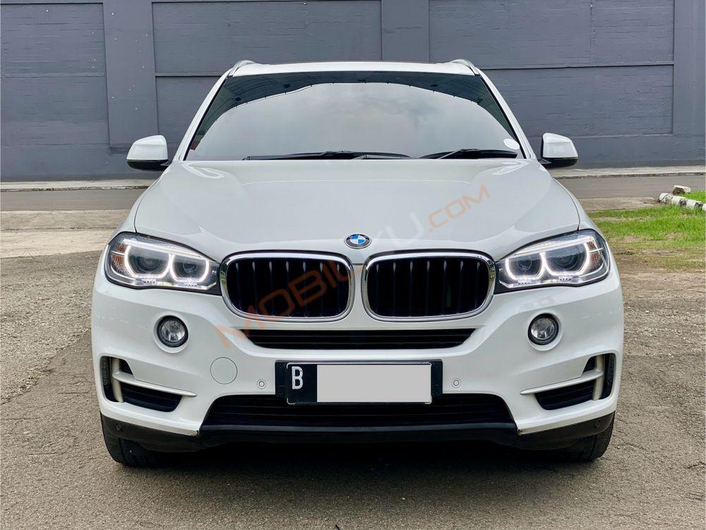 Mobil BMW X5 2016