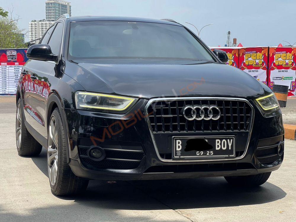 Mobil Audi Q3 2014