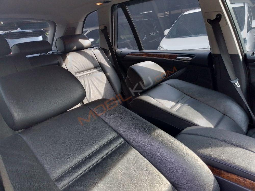 Mobil BMW X5 2008