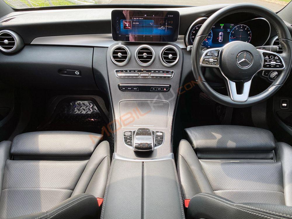 Mobil Mercedes-Benz C-Class 2019