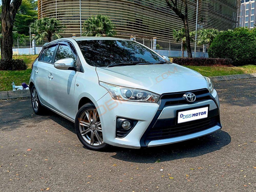 Mobil Toyota Yaris 2016