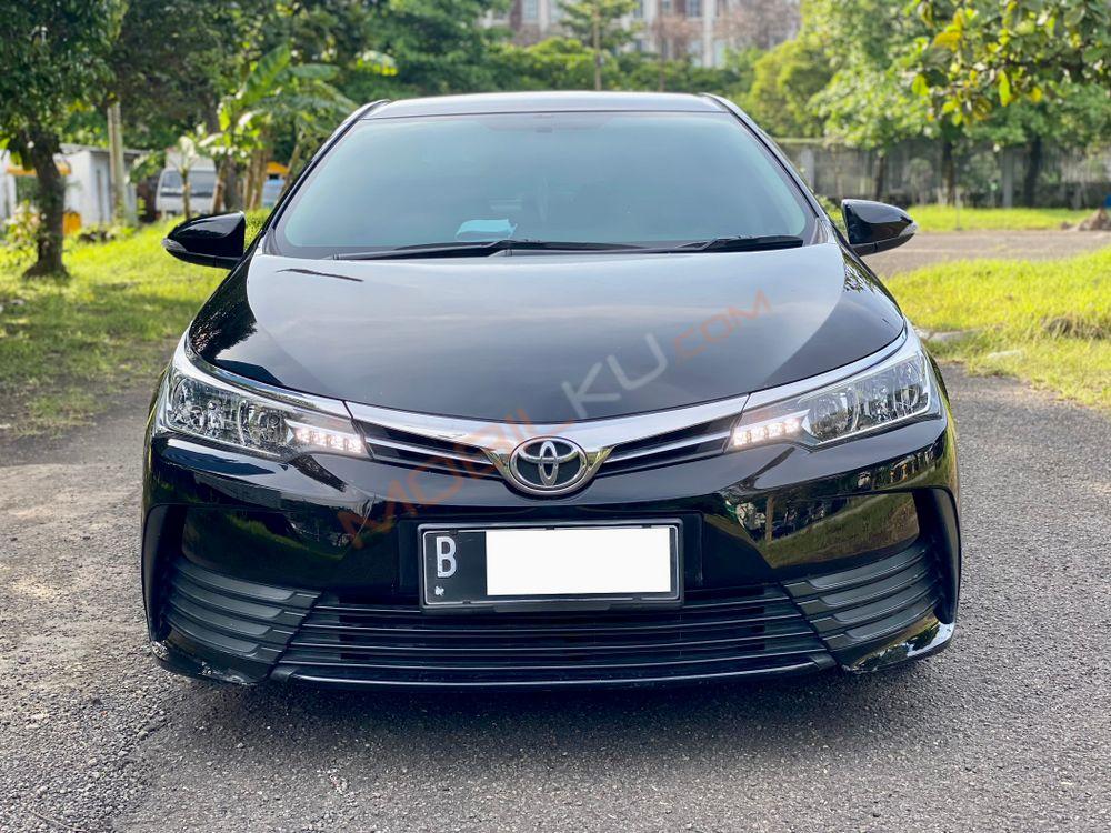 Mobil Toyota Corolla 2018