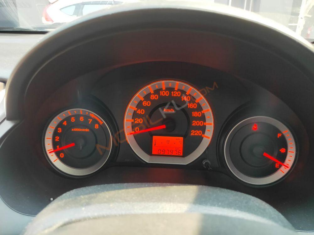 Mobil Honda City Sedan 2010