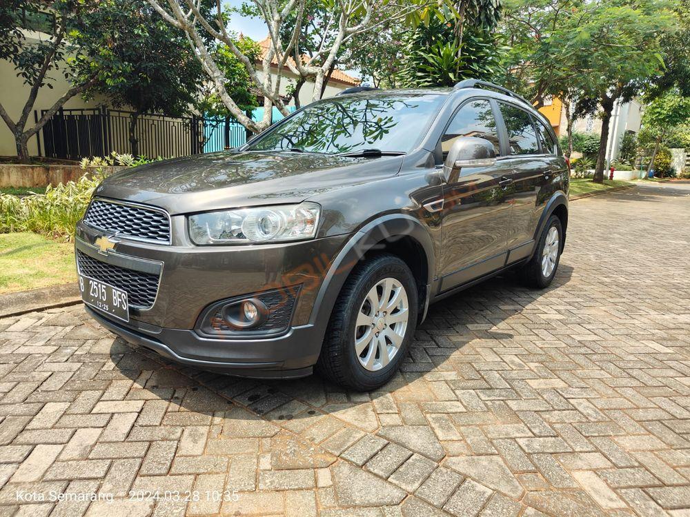 Mobil Chevrolet Captiva 2015
