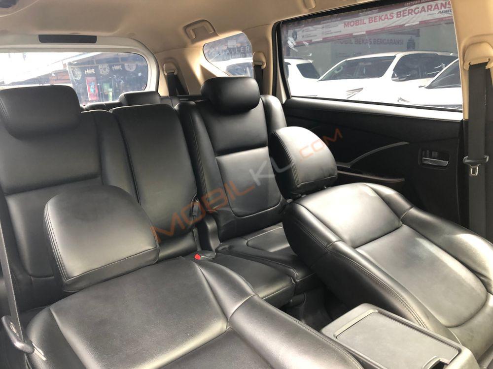 Mobil Nissan Livina 2019