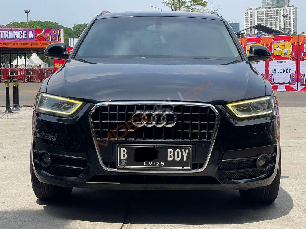 Mobil Audi Q3 2014