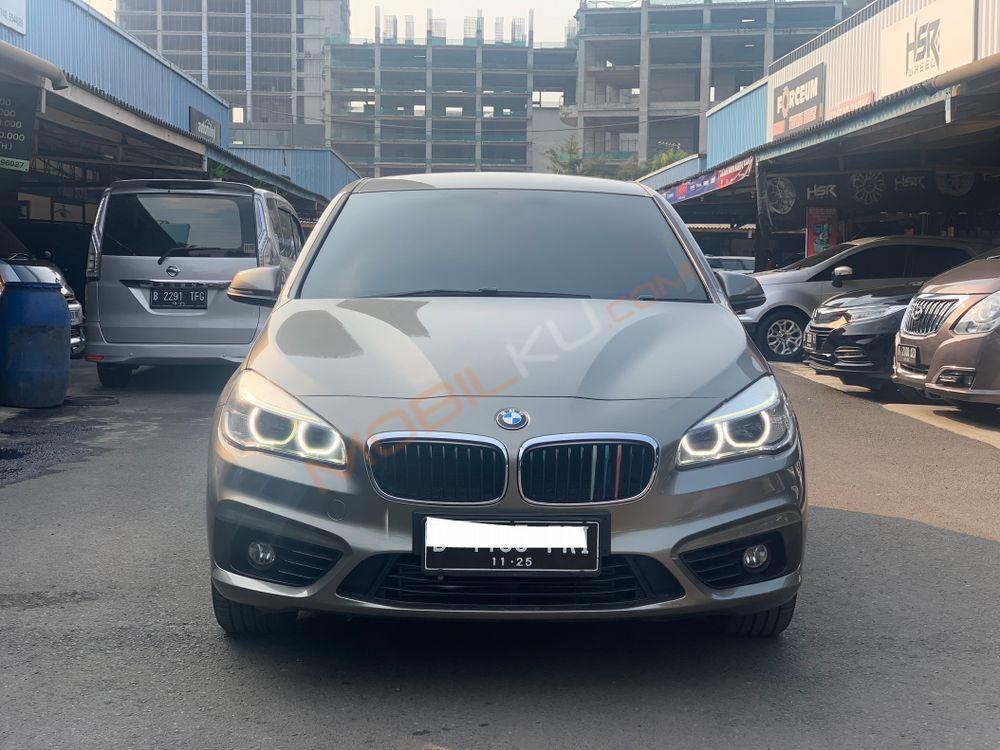 Mobil BMW 2 Series 2016
