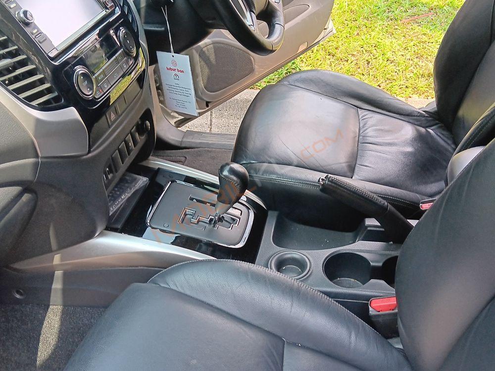 Mobil Mitsubishi Pajero Sport 2018