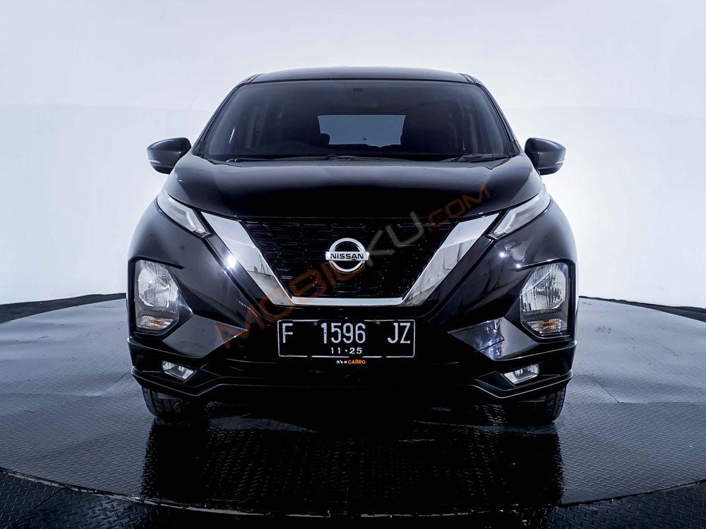 Mobil Nissan Livina 2019