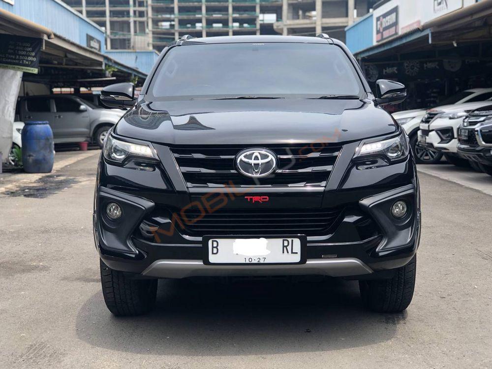 Mobil Toyota Fortuner 2017