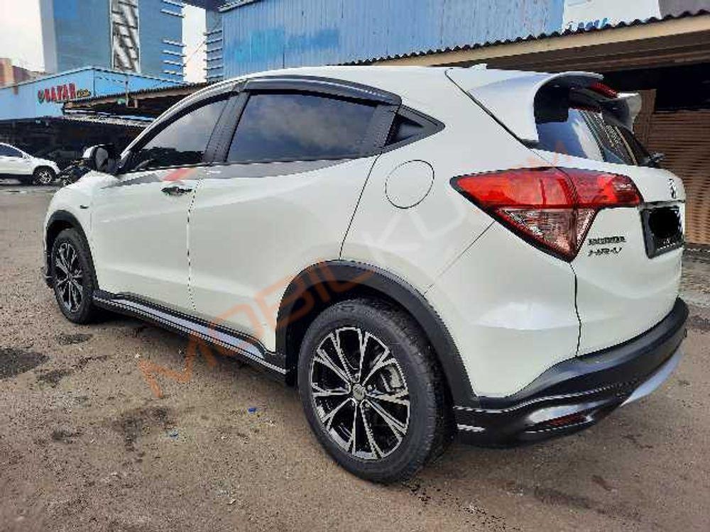 Mobil Honda HR-V 2016