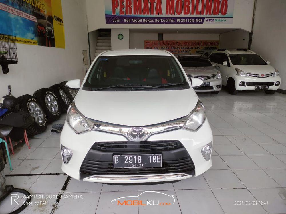 Mobil Toyota Calya 2017