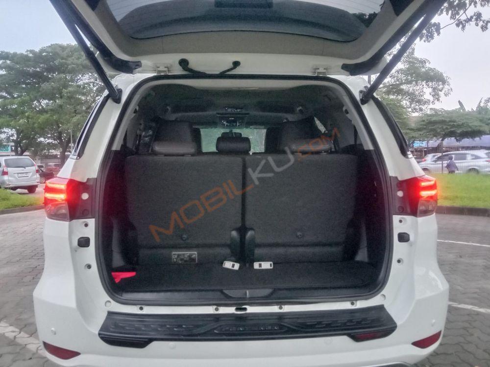 Mobil Toyota Fortuner 2017