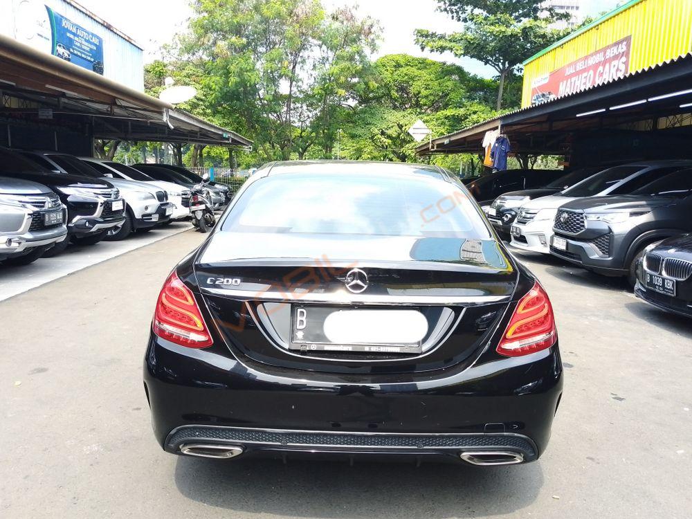 Mobil Mercedes-Benz C-Class 2018