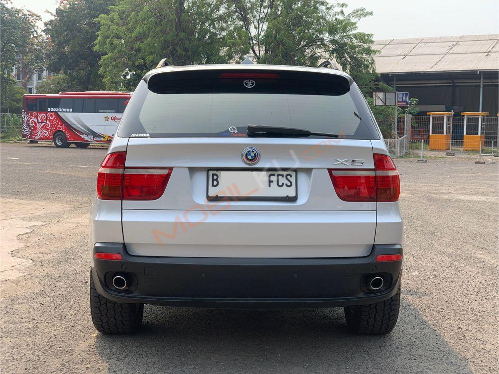 Mobil BMW X5 2008