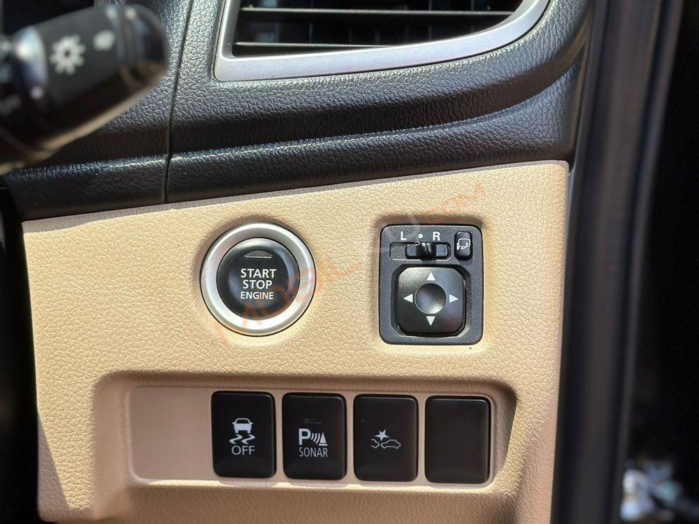 Mobil Mitsubishi Pajero Sport 2019