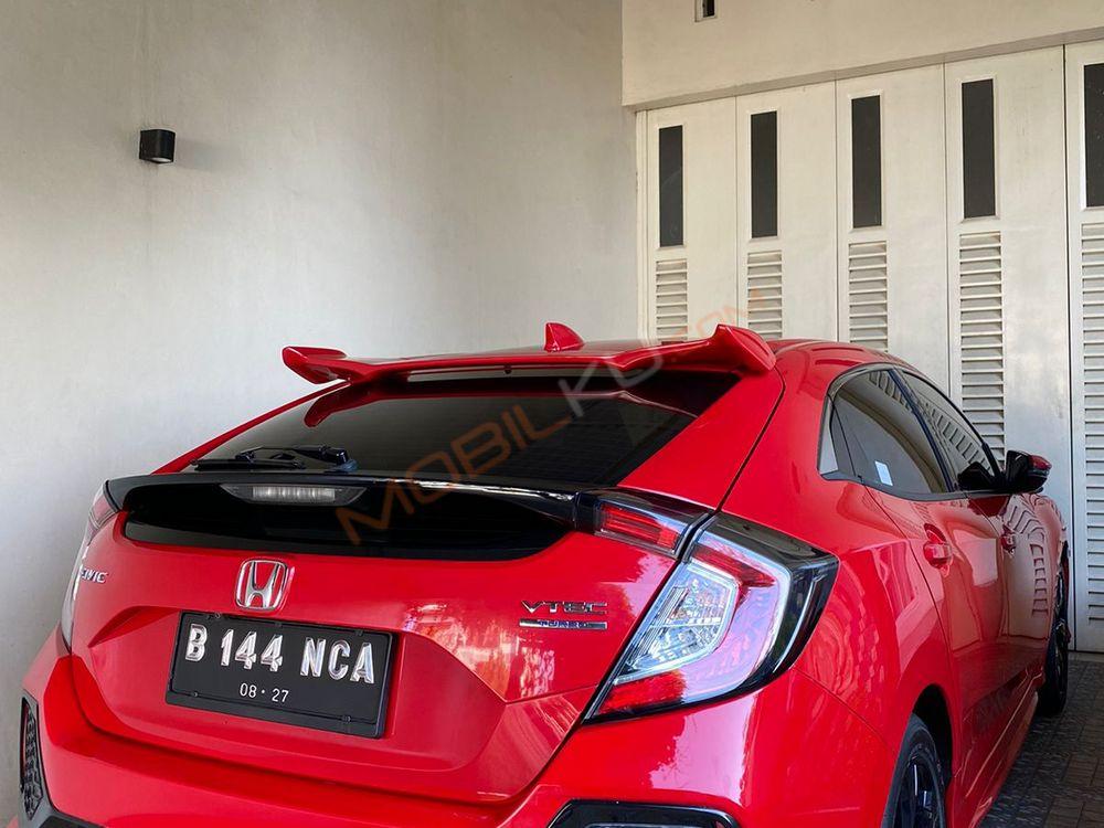 Mobil Honda Civic Hatchback 2017