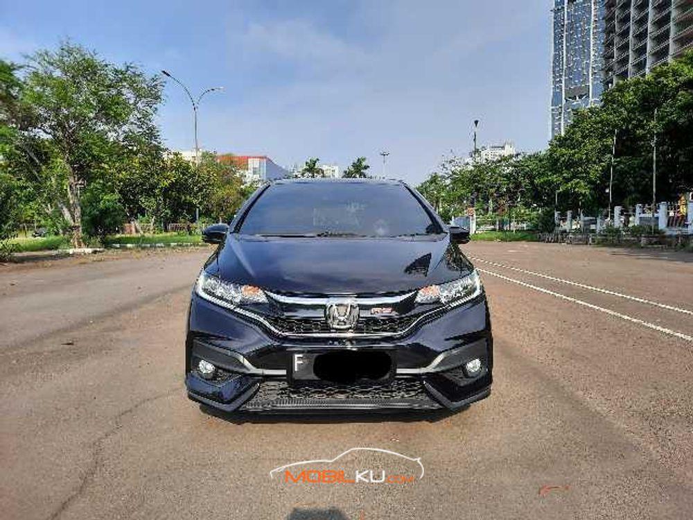 Mobil Honda Jazz 2018