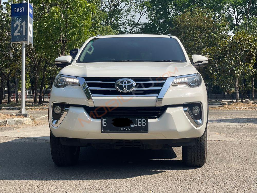 Mobil Toyota Fortuner 2016