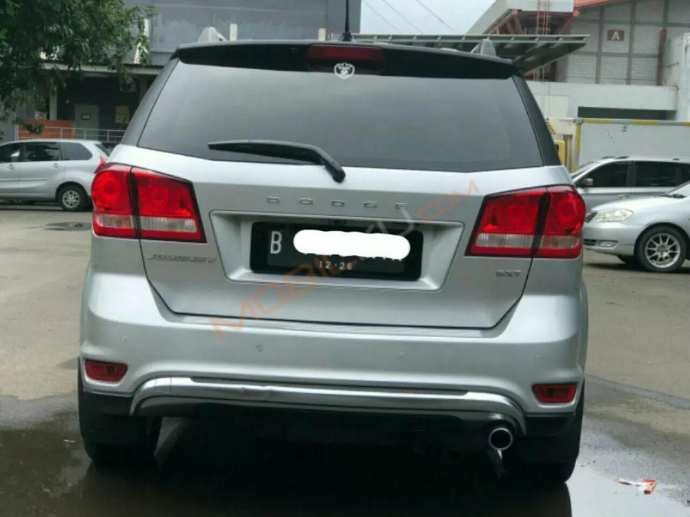 Mobil Dodge Journey 2014