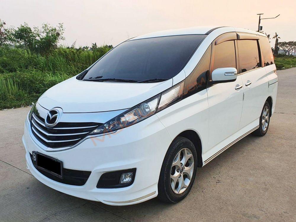 Mobil Mazda Biante 2013