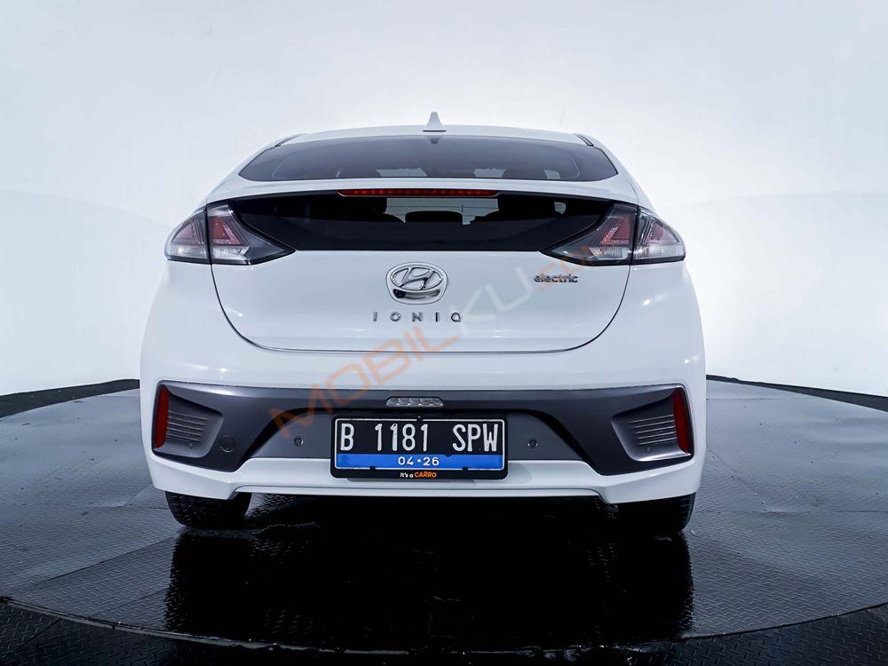 Mobil Hyundai Ioniq Electric 2021