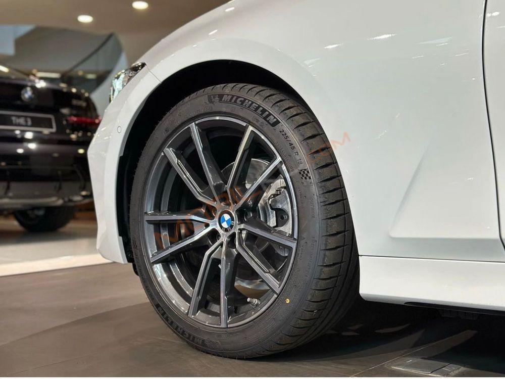 Mobil undefined undefined undefined