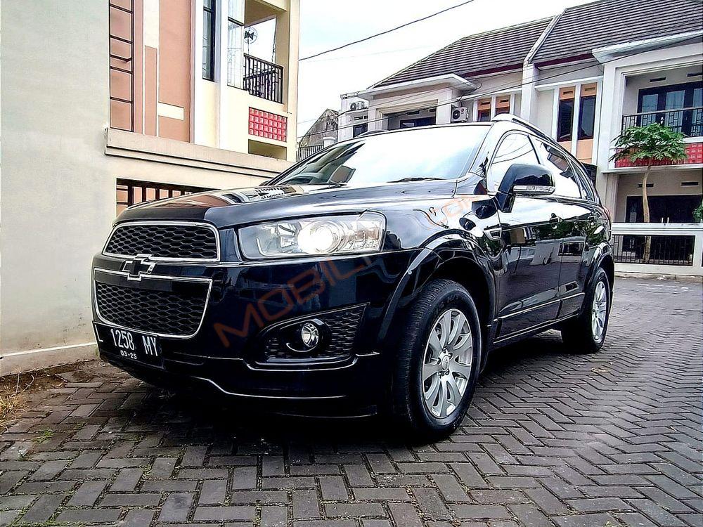 Mobil Chevrolet Captiva 2015