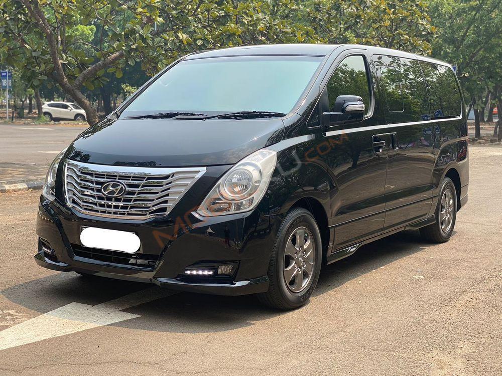 Mobil Hyundai H-1 2017