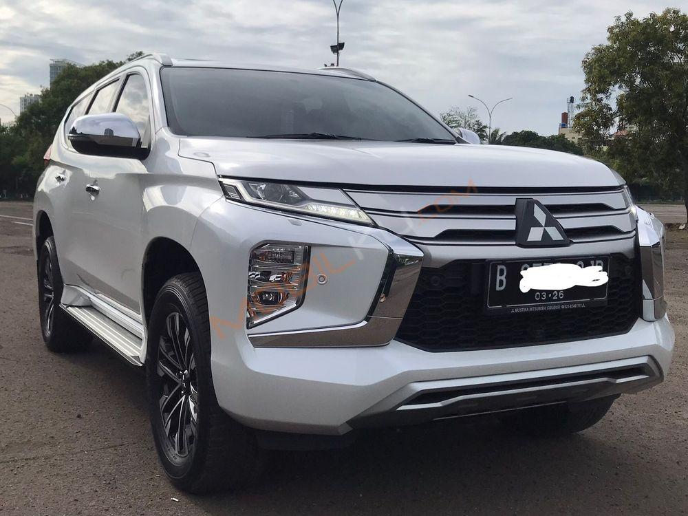 Mobil Mitsubishi Pajero Sport 2021