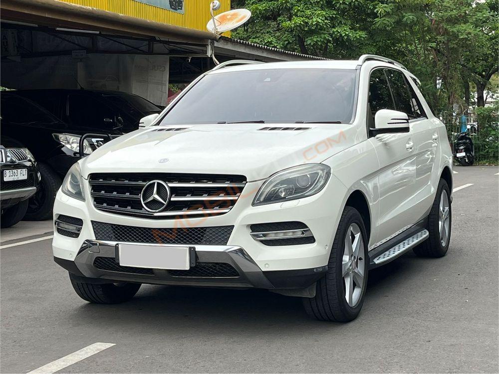 Mobil Mercedes-Benz ML 2013