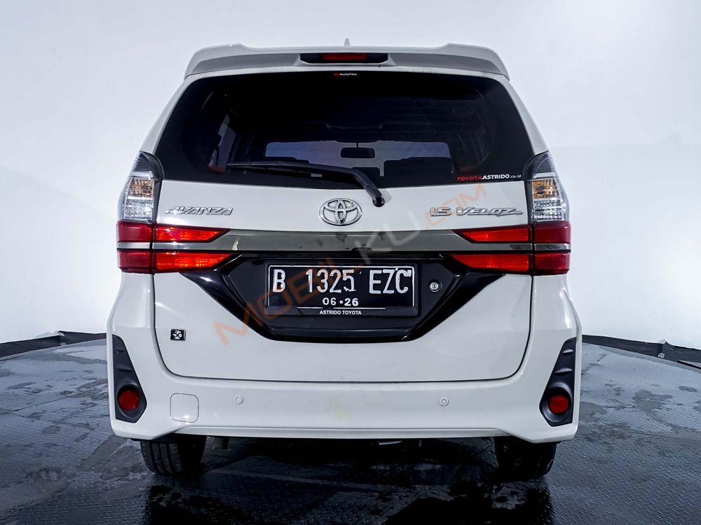 Mobil Toyota Avanza 2021