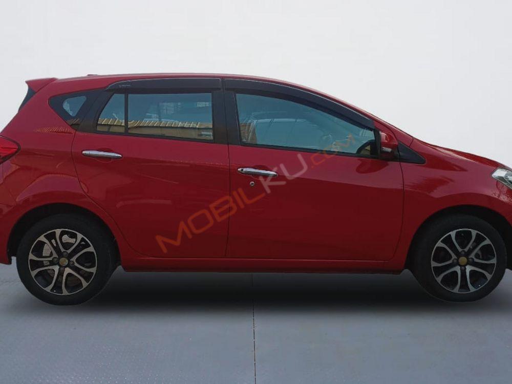 Mobil Daihatsu Sirion 2018