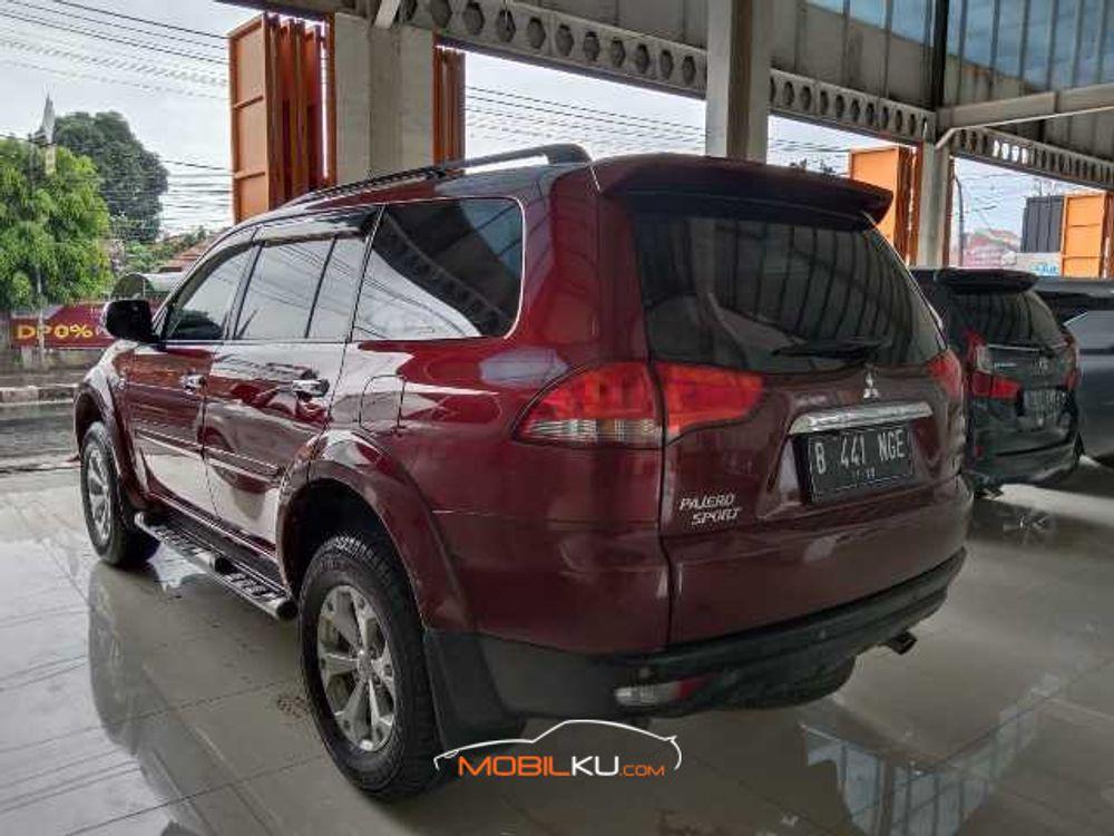 Mobil Mitsubishi Pajero Sport 2015
