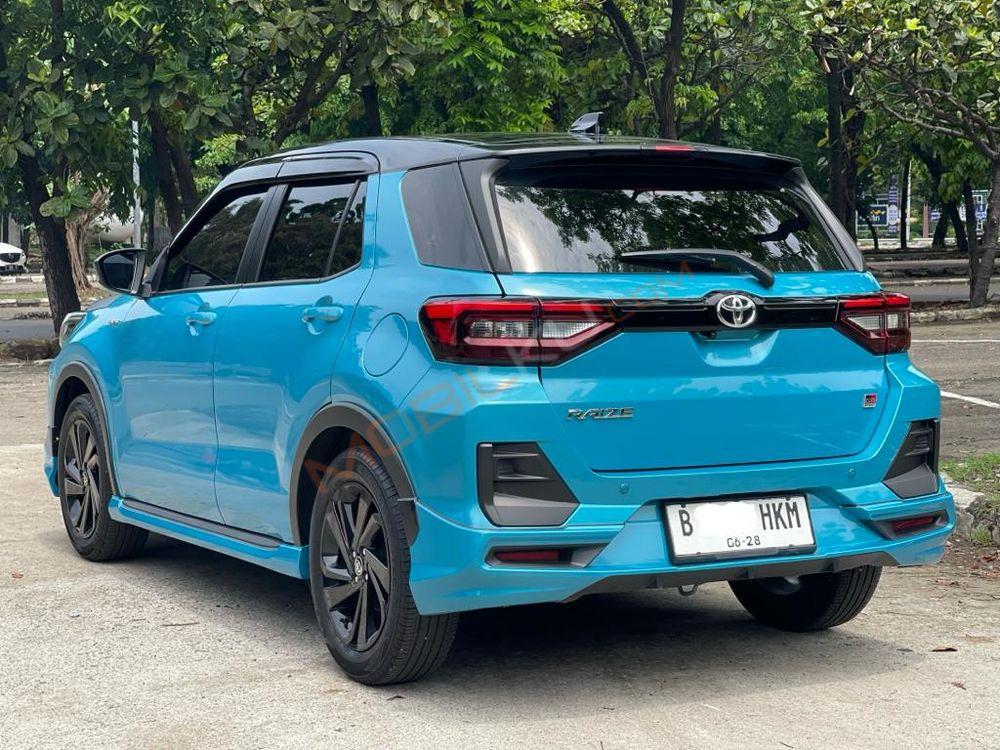 Mobil Toyota Raize 2023