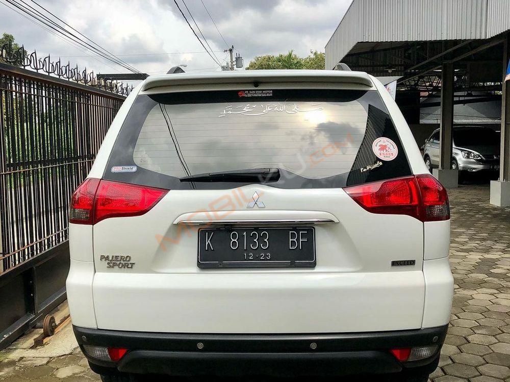 Mobil Mitsubishi Pajero Sport 2013