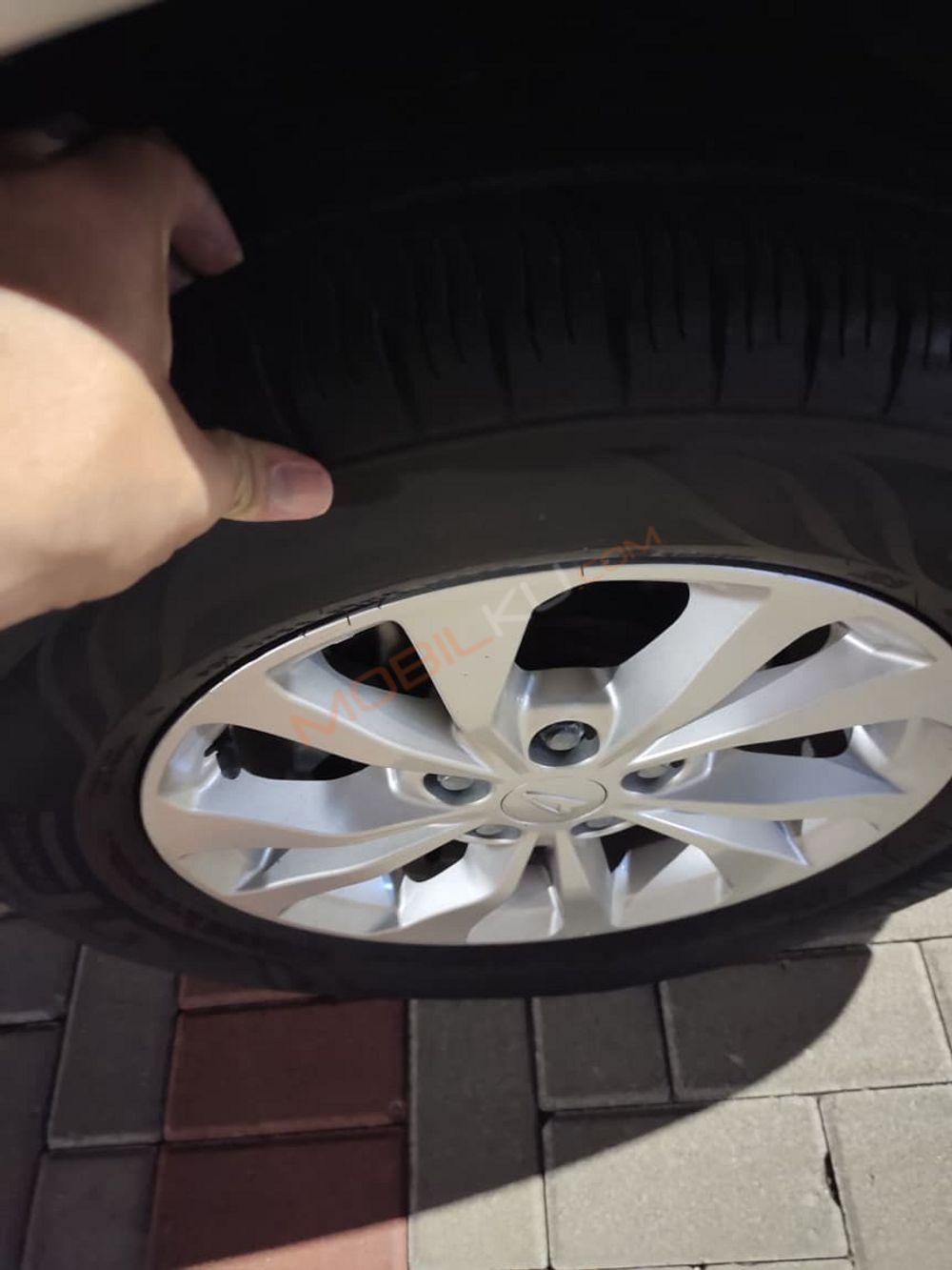 Mobil Daihatsu Terios 2017