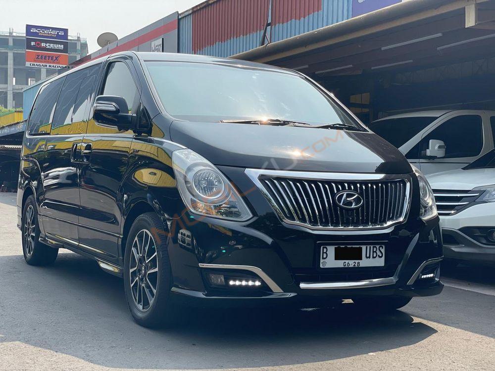 Mobil Hyundai H-1 2018