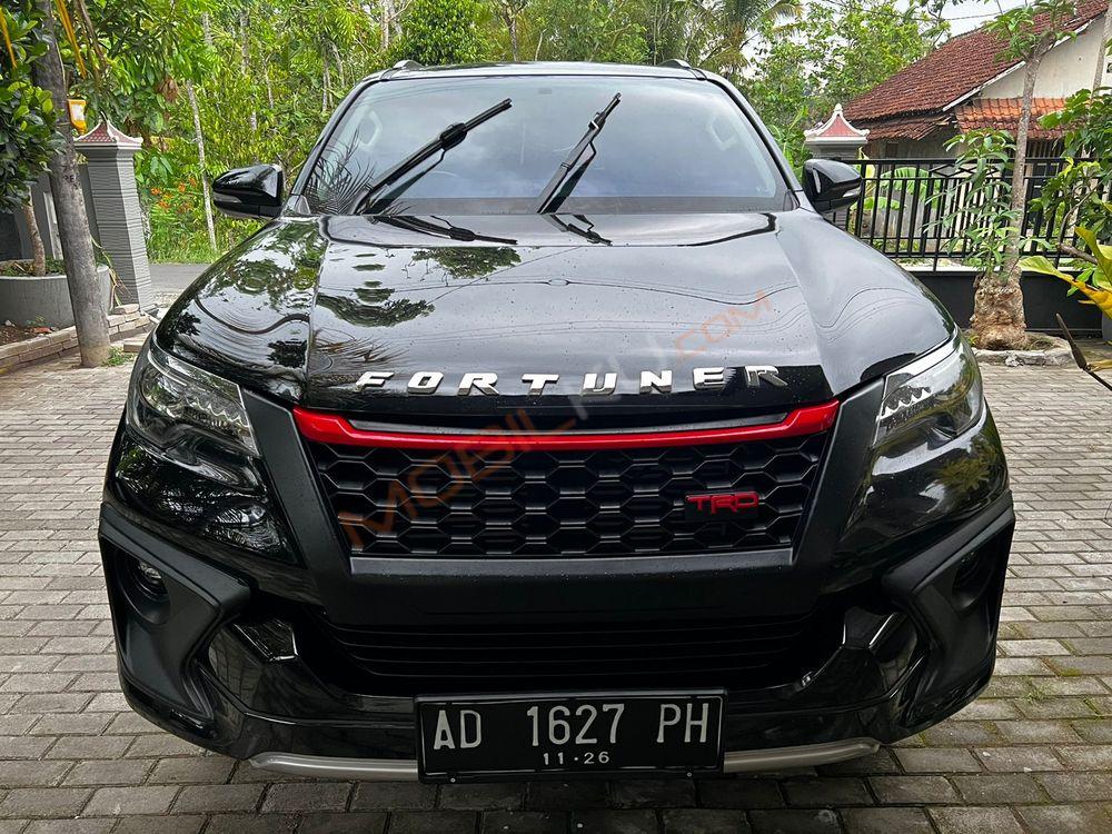 Mobil Toyota Fortuner 2016