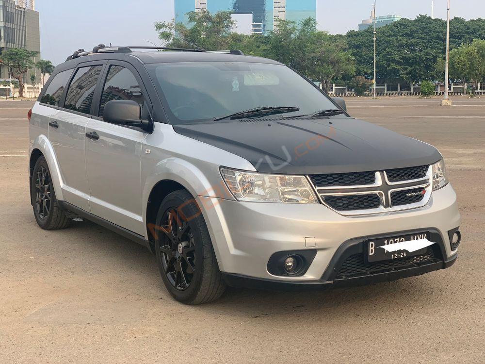 Mobil Dodge Journey 2014