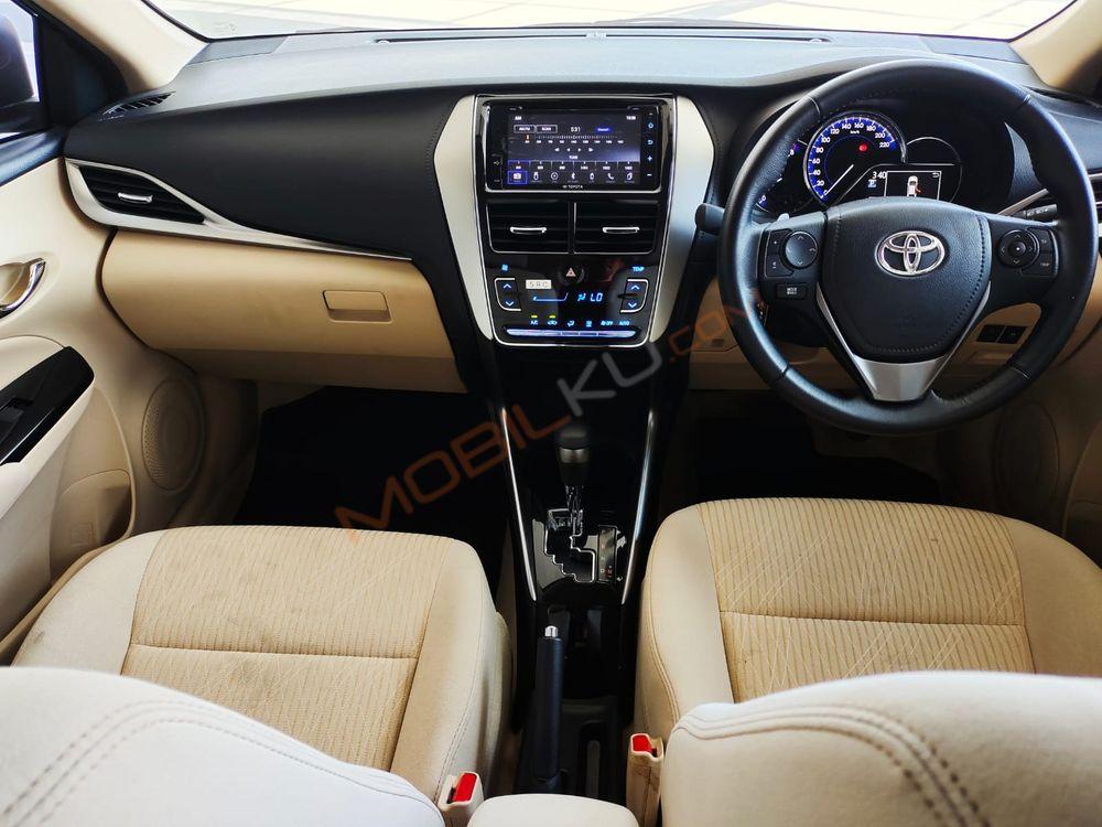 Mobil Toyota Vios 2021