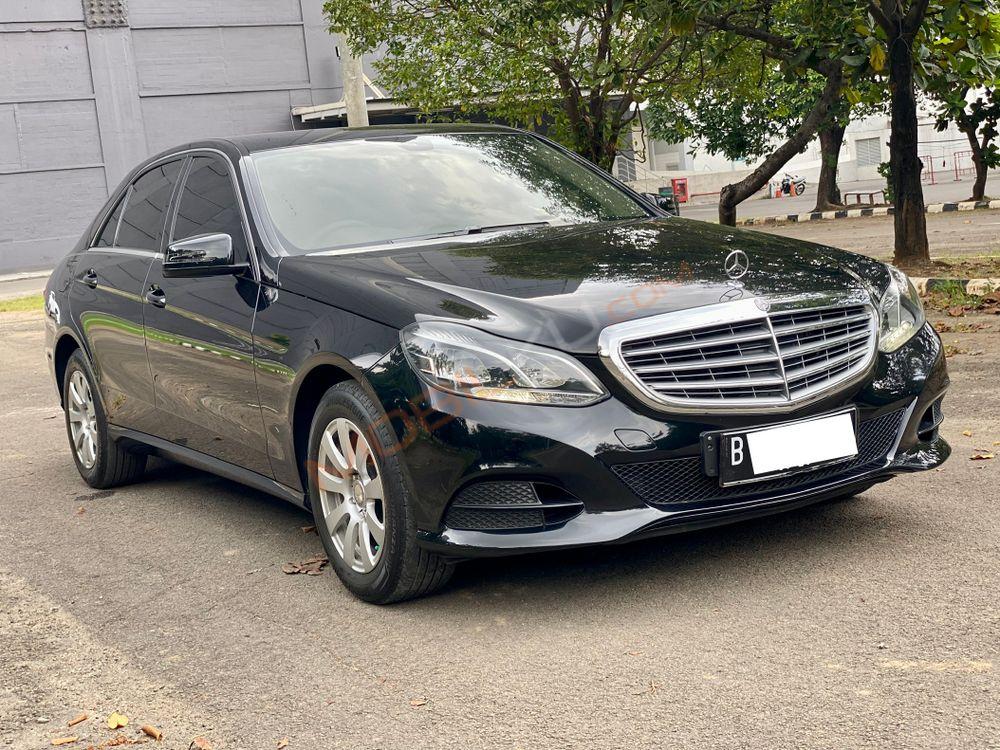 Mobil Mercedes-Benz E-Class 2016