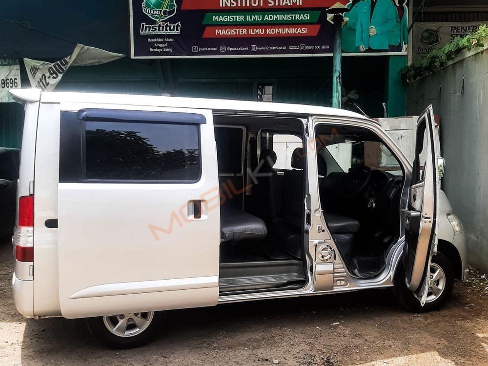 Mobil Daihatsu Gran Max 2018