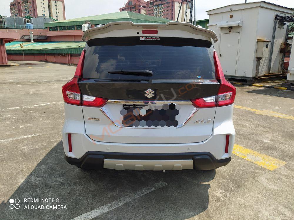 Mobil Suzuki XL7 2021