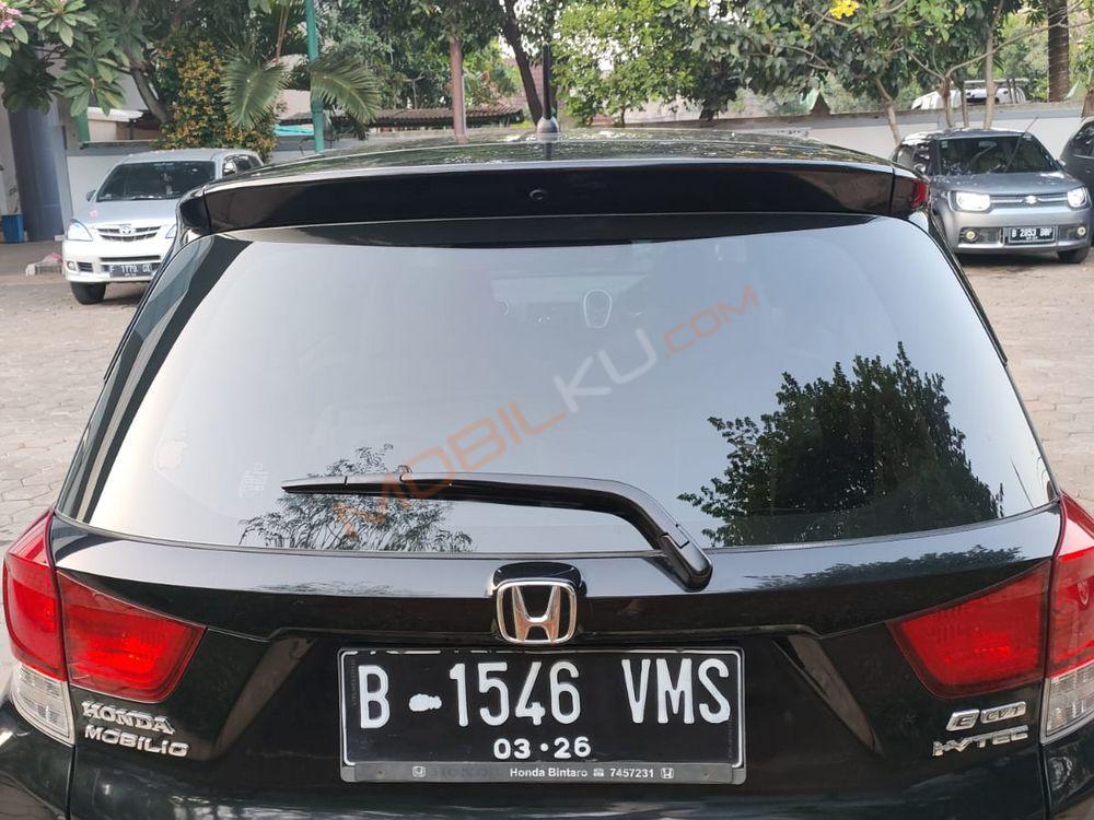 Mobil Honda Mobilio 2015