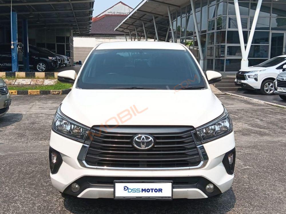 Mobil Toyota Kijang Innova 2021
