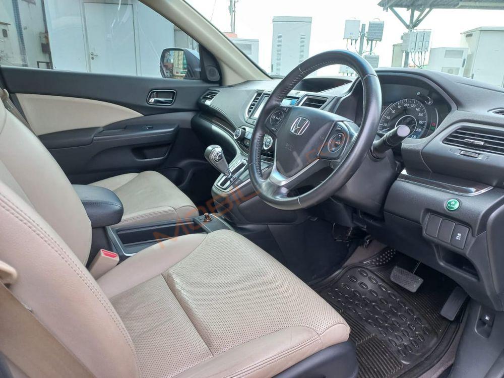 Mobil Honda CR-V 2017