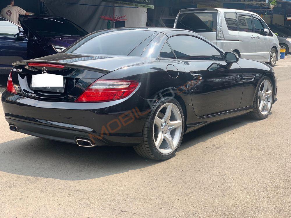 Mobil Mercedes-Benz SLK 2015