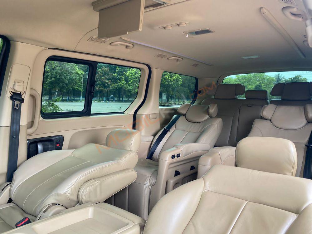 Mobil Hyundai H-1 2018