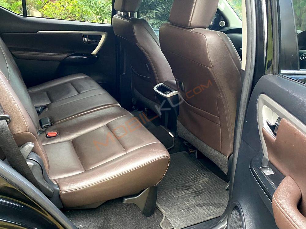 Mobil Toyota Fortuner 2016